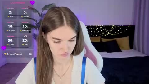 ann_woood online show from 07-28-26, 04:50