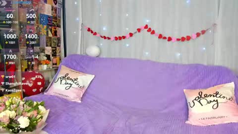 Snapshot of anna127moon chatting on 02-15-25, 09:49 Anna online show from 02-15-25, 09:49