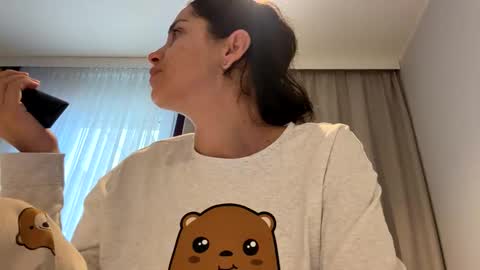 Anna online show from 11-09-25, 08:01