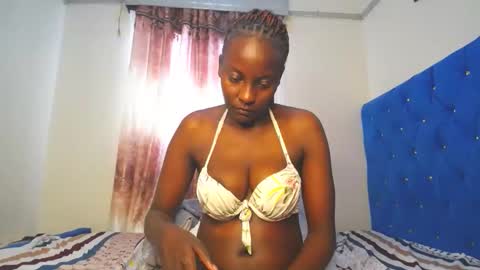 Snapshot of anna_kinky1 chatting on 02-13-26, 08:43 anna kinky1 online show from 02-13-26, 08:43