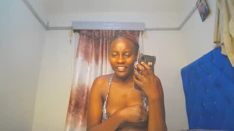 Snapshot of anna_kinky1 chatting on 02-22-26, 02:02 anna kinky1 online show from 02-22-26, 02:02