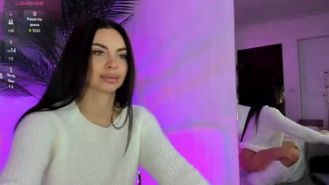 Snapshot of anna_nobel chatting on 12-20-25, 06:42 anna_nobel online show from 12-20-25, 06:42