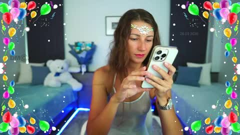 Snapshot of anna_shine_ chatting on 03-26-26, 10:10 Anna Shine online show from 03-26-26, 10:10