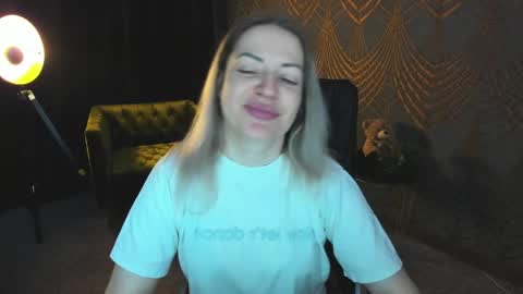 anna_snow9 online show from 04-01-26, 05:41