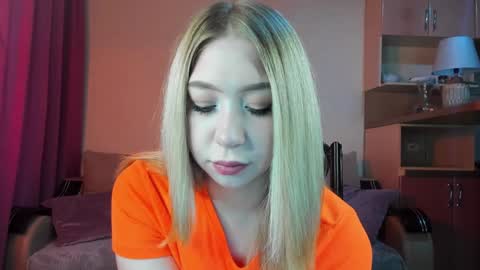 Snapshot of annabelle_art chatting on 02-04-25, 11:38 Annabelle online show from 02-04-25, 11:38