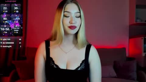 Snapshot of annabelle_art chatting on 03-10-25, 04:57 Annabelle online show from 03-10-25, 04:57