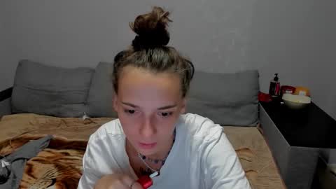 annabishop online show from 12-04-25, 01:59