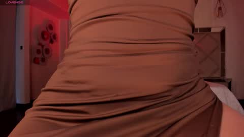 Anna Brooks  online show from 11-30-25, 10:47