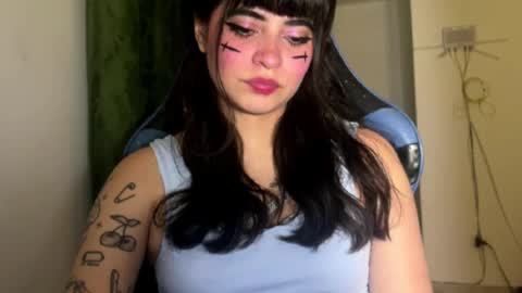 Snapshot of annacrow chatting on 03-05-26, 02:51 Anna online show from 03-05-26, 02:51