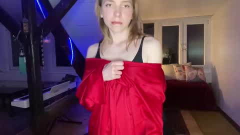 Anna Darko online show from 05-08-26, 08:58