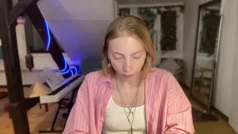 Anna Darko online show from 07-12-26, 08:55