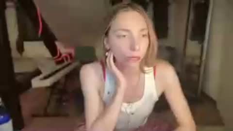 Anna Darko online show from 07-14-26, 08:58