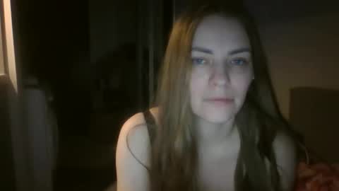 Snapshot of annadiamond1 chatting on 01-11-26, 12:26 annadiamond1 online show from 01-11-26, 12:26