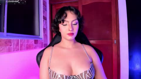 Snapshot of annafoox_ chatting on 11-30-25, 01:31 annafoox_ online show from 11-30-25, 01:31