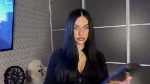 Snapshot of annagrandee chatting on 01-16-25, 08:57 CLEOPATRA online show from 01-16-25, 08:57