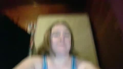 Snapshot of annakalistens chatting on 11-25-25, 02:11 AnnakaListens online show from 11-25-25, 02:11