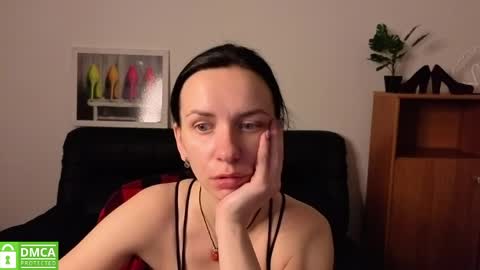 Anna online show from 05-19-26, 05:25