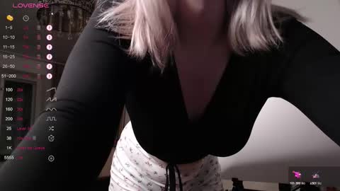 annamilky online show from 10-05-25, 08:07