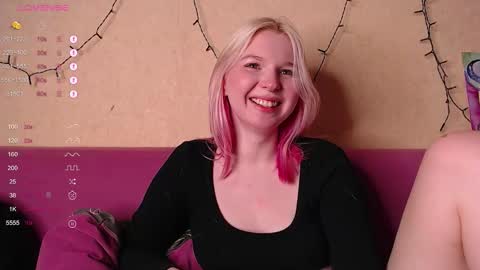 annamilky online show from 10-28-25, 08:22