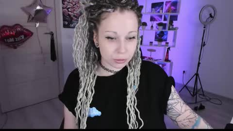 Anna online show from 10-01-25, 04:46