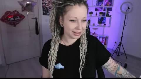 Anna online show from 10-10-25, 06:18