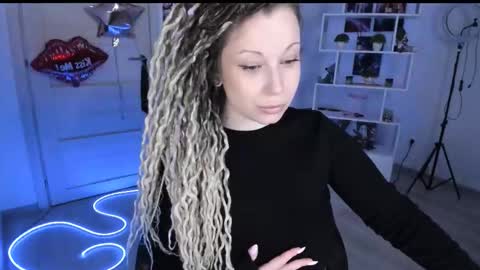 Anna online show from 02-07-26, 04:54