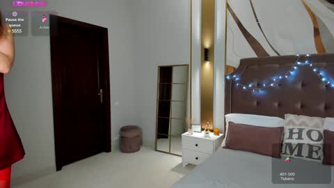 Anna online show from 01-19-25, 03:29