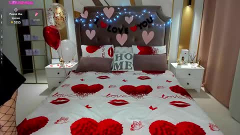 Anna online show from 02-15-25, 12:48