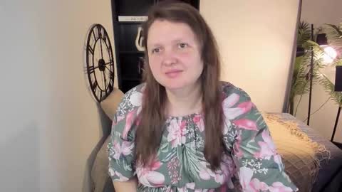 Snapshot of annasoull chatting on 03-23-26, 06:28 Anna online show from 03-23-26, 06:28