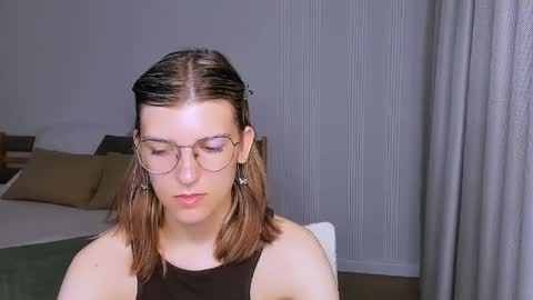 Im Anna online show from 05-22-26, 04:41