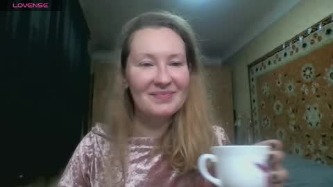 AnnaXLovers online show from 12-18-25, 03:40