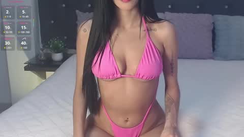 Snapshot of anne_colucci chatting on 11-04-25, 06:56 Anne online show from 11-04-25, 06:56