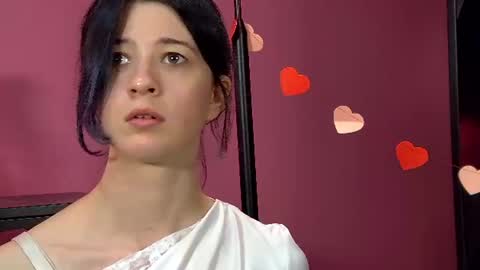 Snapshot of anneavelin chatting on 07-28-26, 08:52 Anne online show from 07-28-26, 08:52