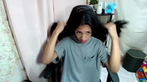 Snapshot of annebisyosa_angela chatting on 01-07-26, 06:49 annebisyosa_angela online show from 01-07-26, 06:49