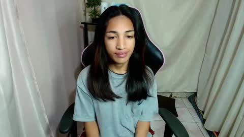 Snapshot of annebisyosa_angela chatting on 01-19-26, 09:35 annebisyosa_angela online show from 01-19-26, 09:35