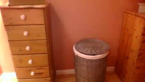 annecharlie online show from 09-15-25, 06:35