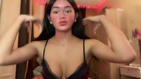 Kim online show from 12-08-24, 02:30