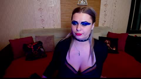 Snapshot of annessixreign chatting on 01-19-25, 02:38 AnnessixReign online show from 01-19-25, 02:38