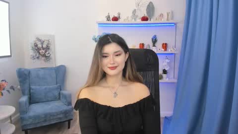 annetli online show from 10-29-25, 03:31