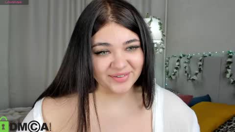 annette_nelsone online show from 04-10-26, 01:00
