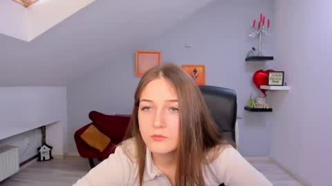 annewilsonn online show from 03-23-26, 12:20