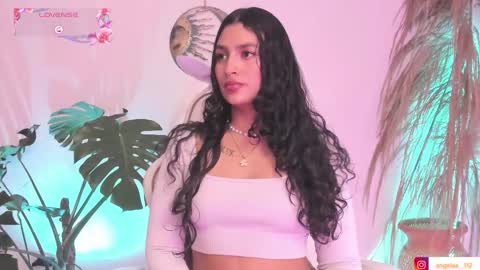 Angel online show from 10-23-25, 04:06