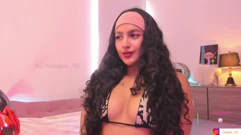 Snapshot of anngel_1 chatting on 02-16-26, 04:14 Angel online show from 02-16-26, 04:14