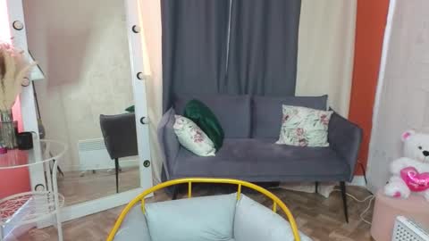 Snapshot of anni_way chatting on 02-09-26, 09:13 Anni online show from 02-09-26, 09:13