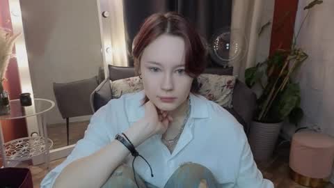 Snapshot of anni_way chatting on 03-02-26, 05:19 Anni online show from 03-02-26, 05:19