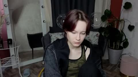 Snapshot of anni_way chatting on 03-04-26, 12:11 Anni online show from 03-04-26, 12:11