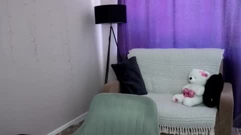 Snapshot of anni_way chatting on 03-05-26, 08:32 Anni online show from 03-05-26, 08:32