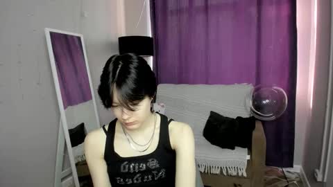 Snapshot of anni_way chatting on 03-16-26, 05:44 Anni online show from 03-16-26, 05:44