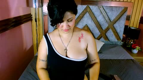 Annie  online show from 04-07-26, 05:24