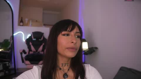 Annie online show from 04-14-26, 07:53